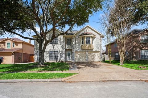 Photo of 622 Oak Hill Drive, Kemah, TX 77565 (MLS # 59270846)