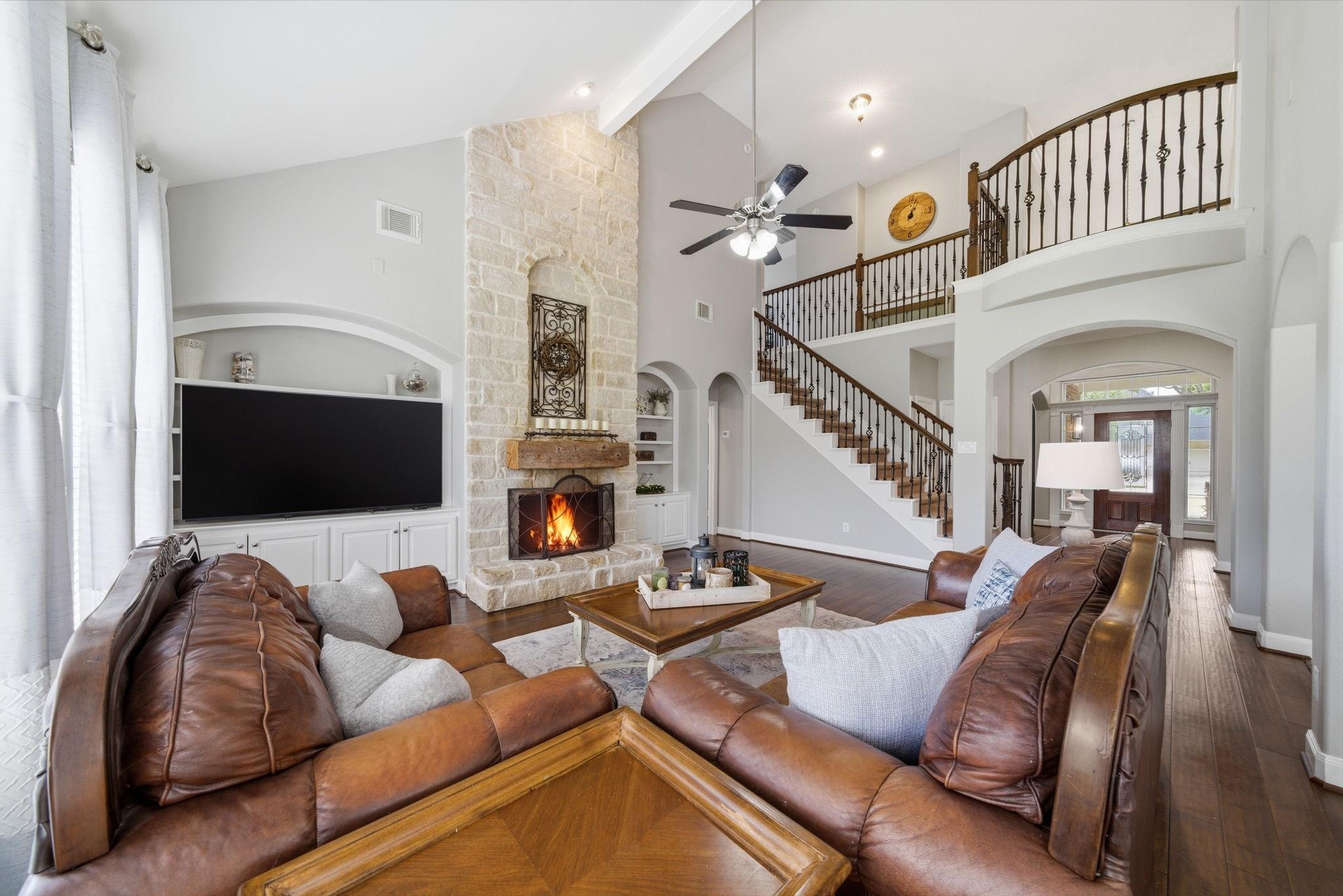 28506 Blue Holly Lane