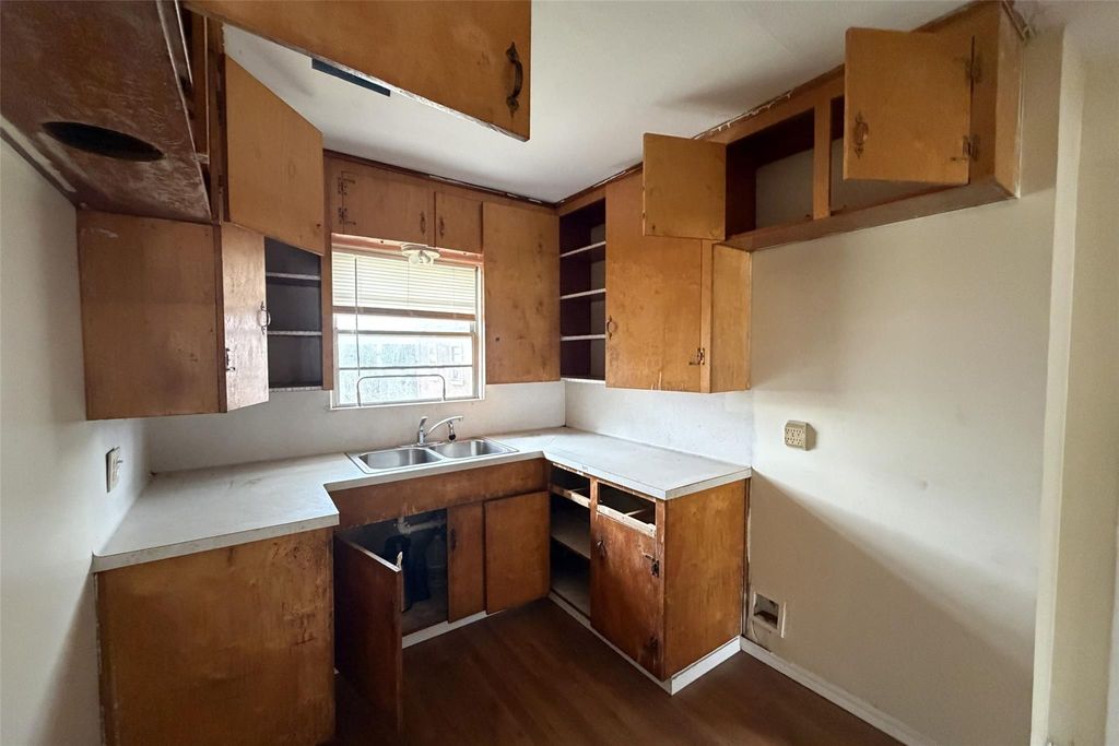 Photo of 3207 Washington Street, Pasadena, TX 77503 (MLS # 59869847)