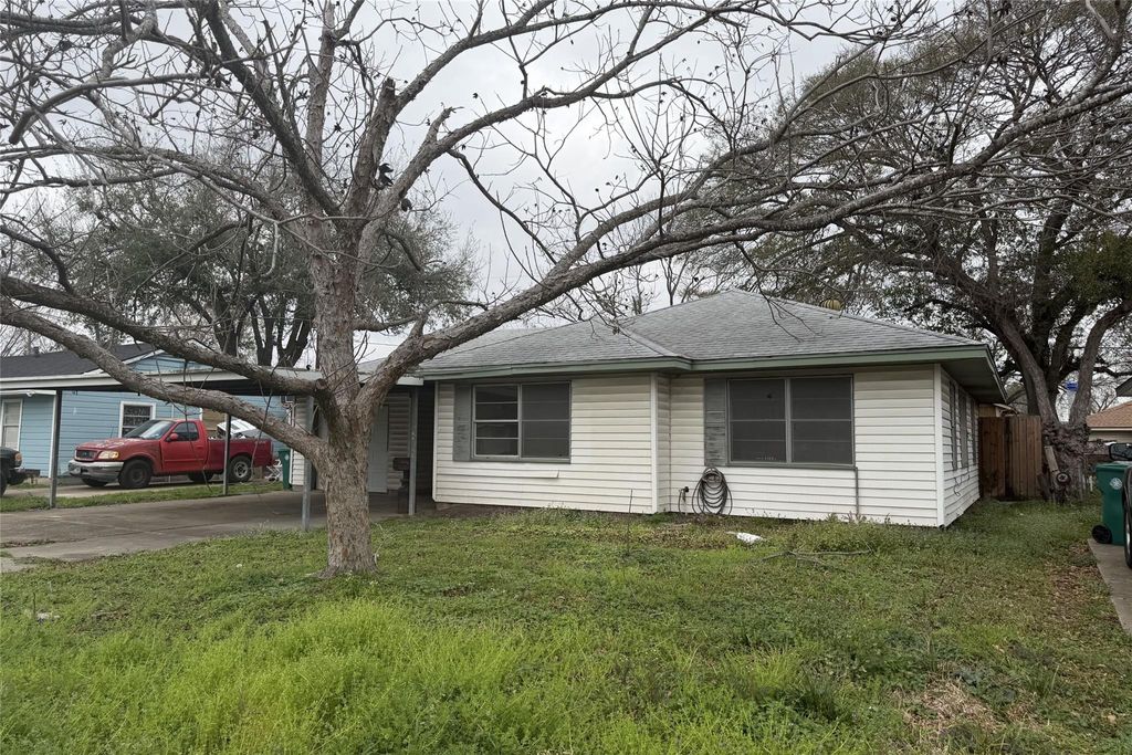 Photo of 3207 Washington Street, Pasadena, TX 77503 (MLS # 59869847)