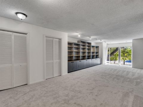 Tiny photo for 5050 Ambassador Way #218, Houston, TX 77056 (MLS # 88437180)