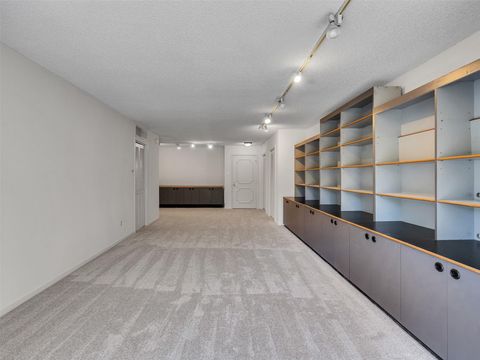 Tiny photo for 5050 Ambassador Way #218, Houston, TX 77056 (MLS # 88437180)