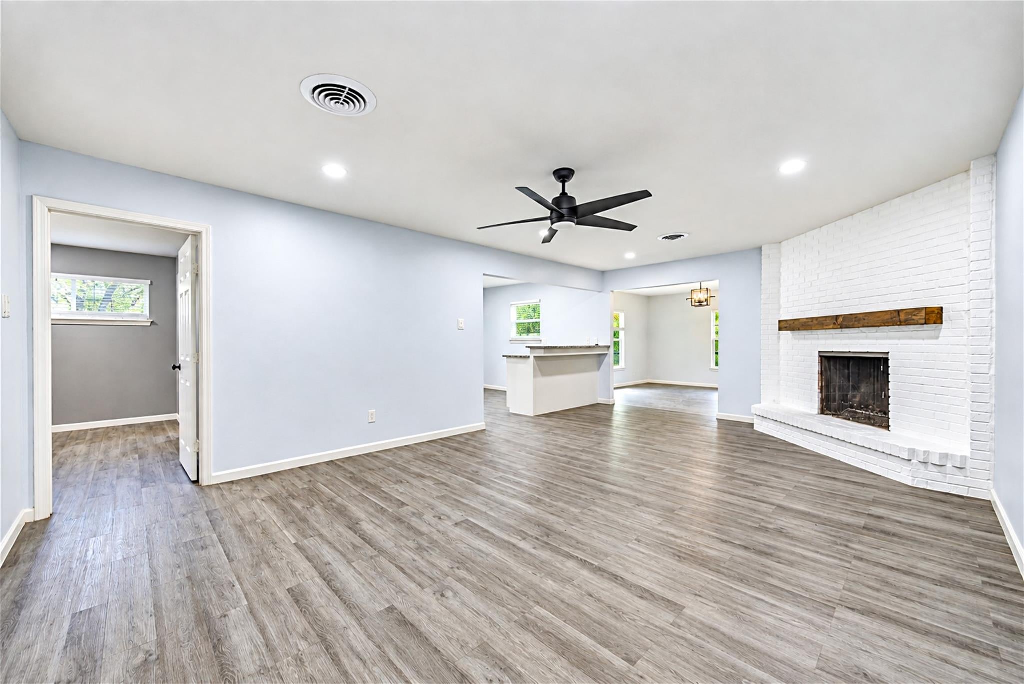 910 Cedar Lane