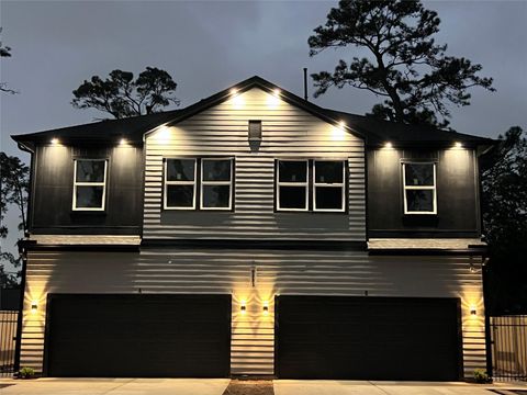 Photo of 6531 Rosemary Lane #B, Houston, TX 77016 (MLS # 88746749)