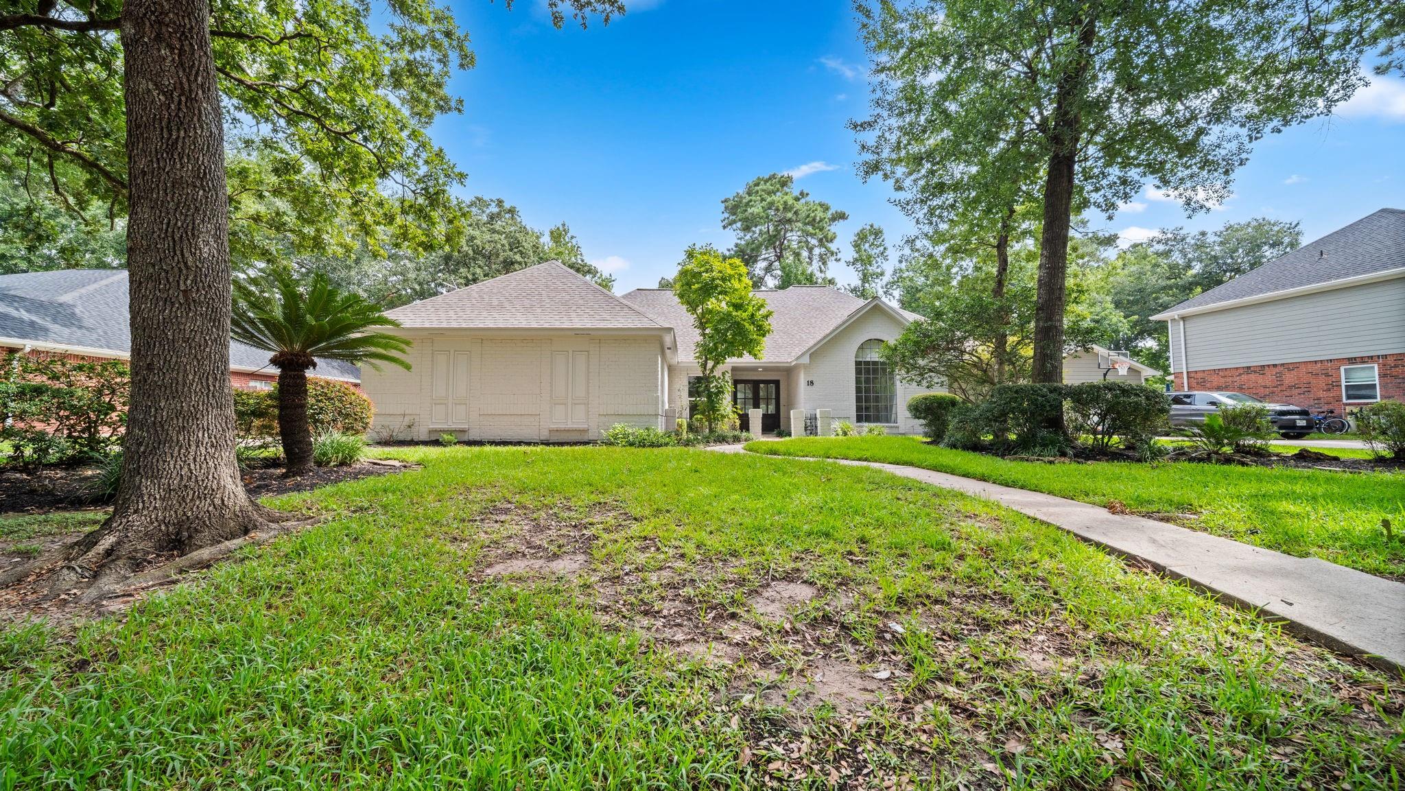 18 Windsor Drive