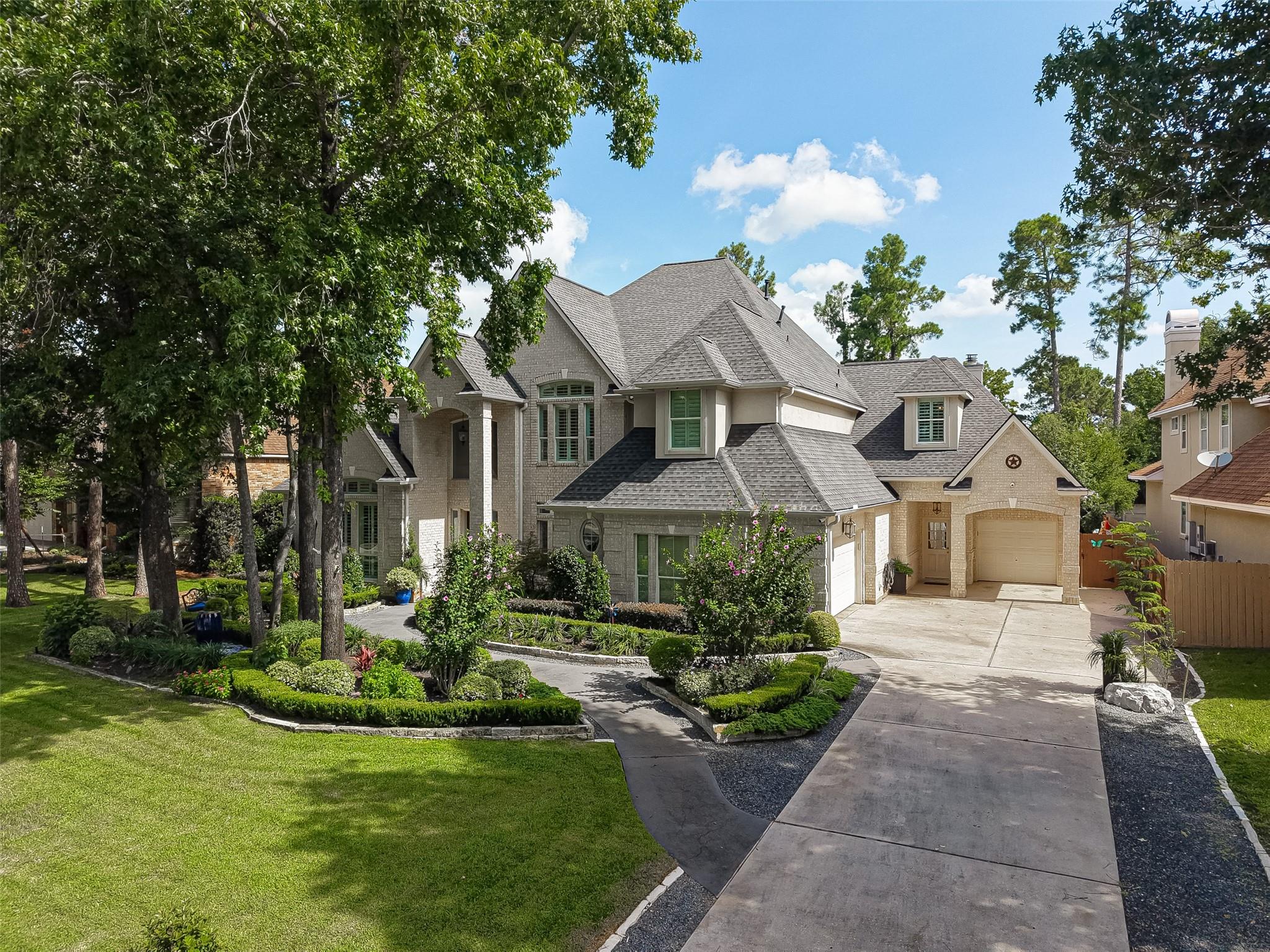 6118 Windrose Hollow Lane