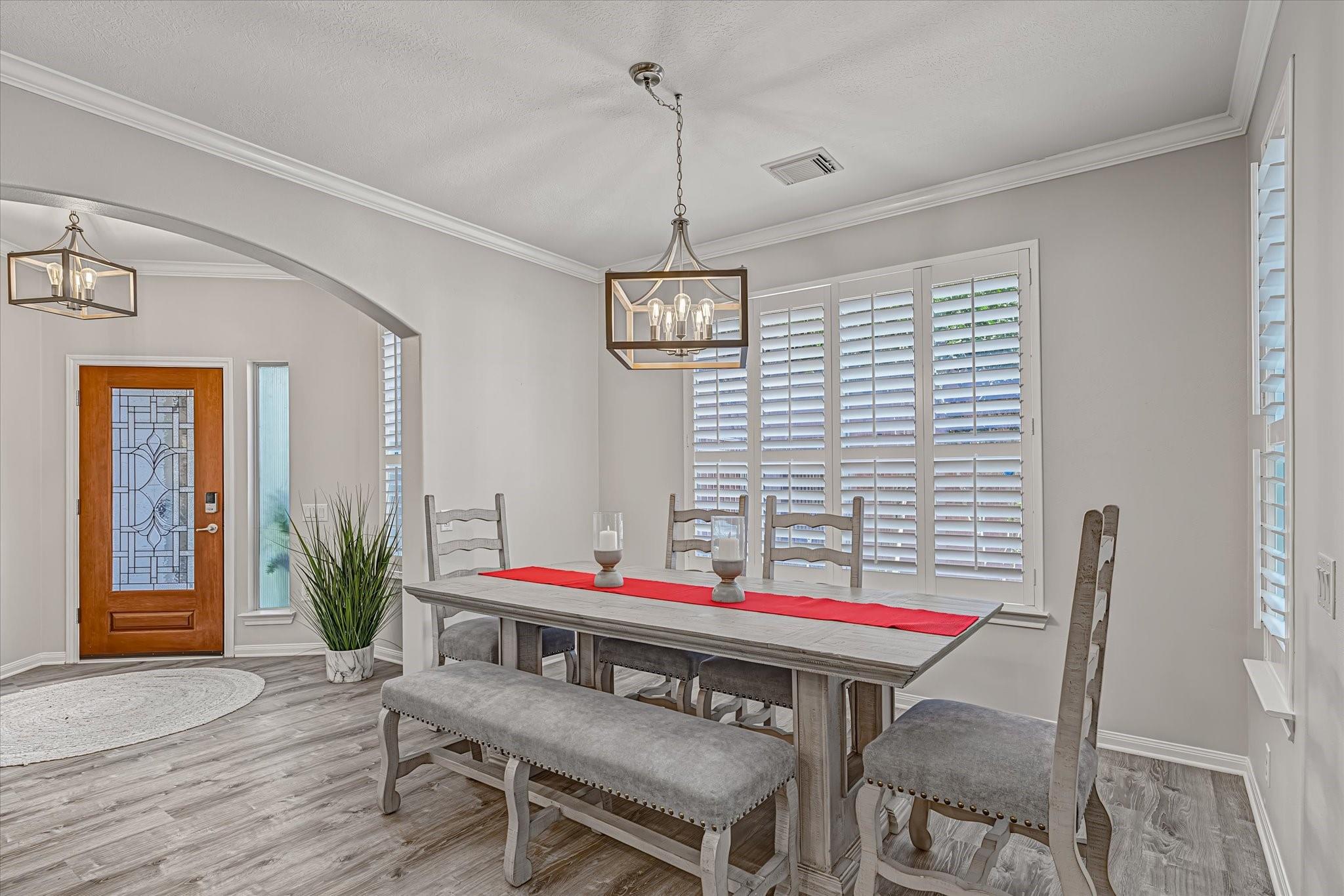 2429 Alamanni Drive