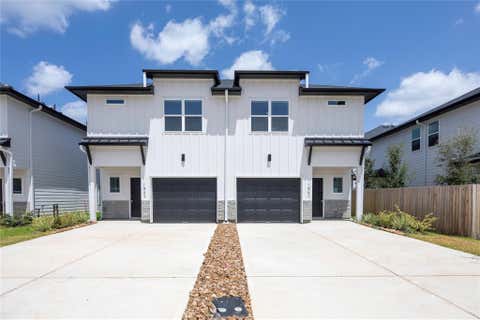 Photo of 1951 Longmire Villas Court, Conroe, TX 77304 (MLS # 26846657)