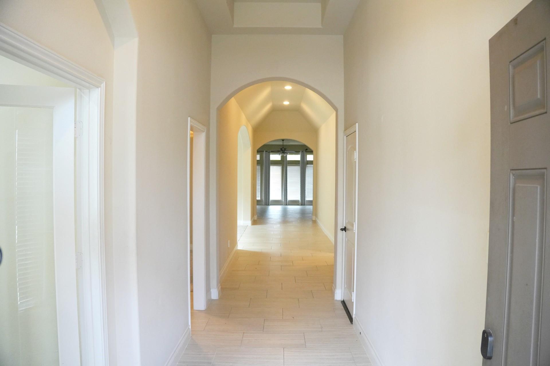 2823 Monarch Crossing