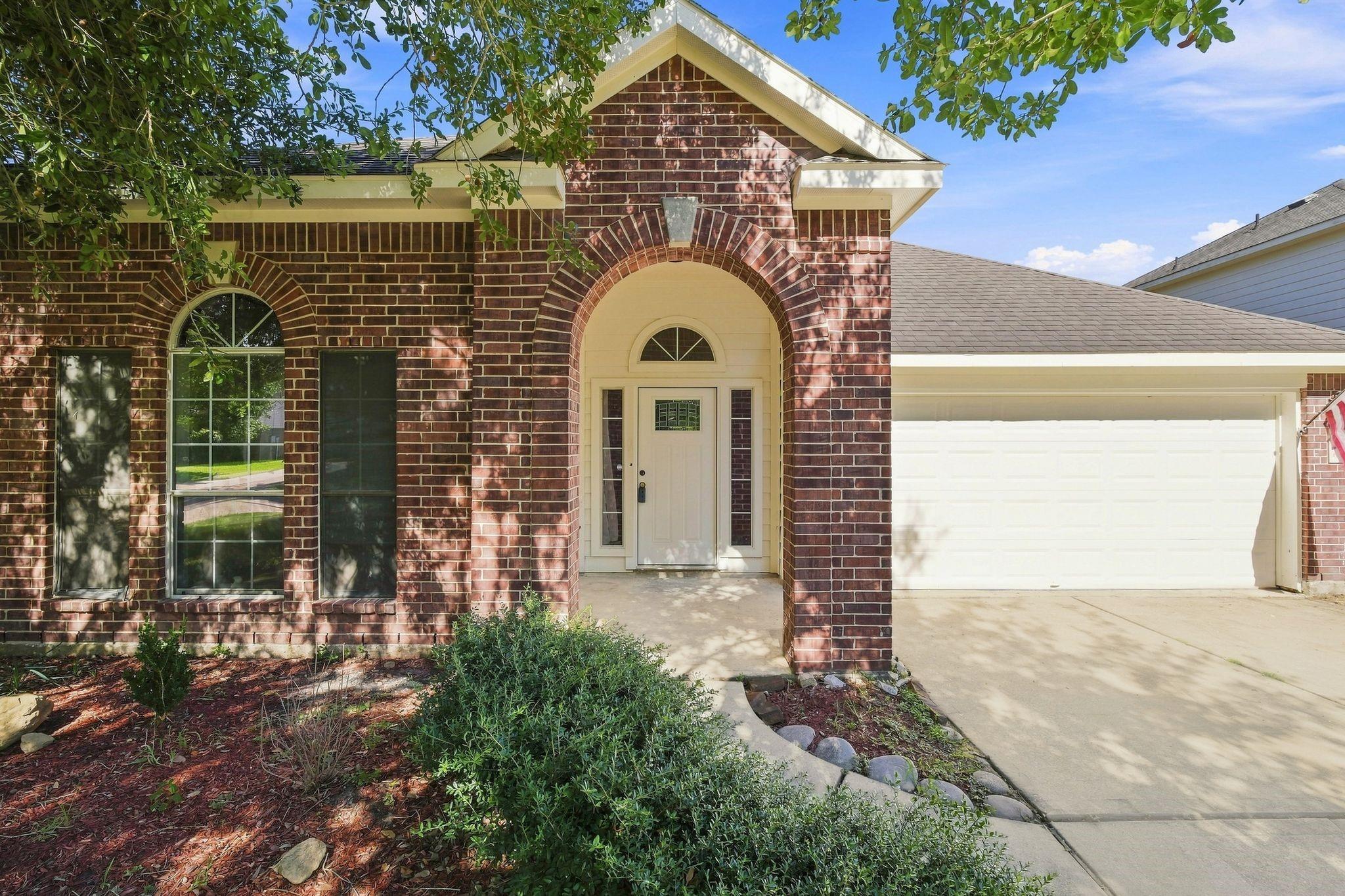318 Magnolia Estates Drive