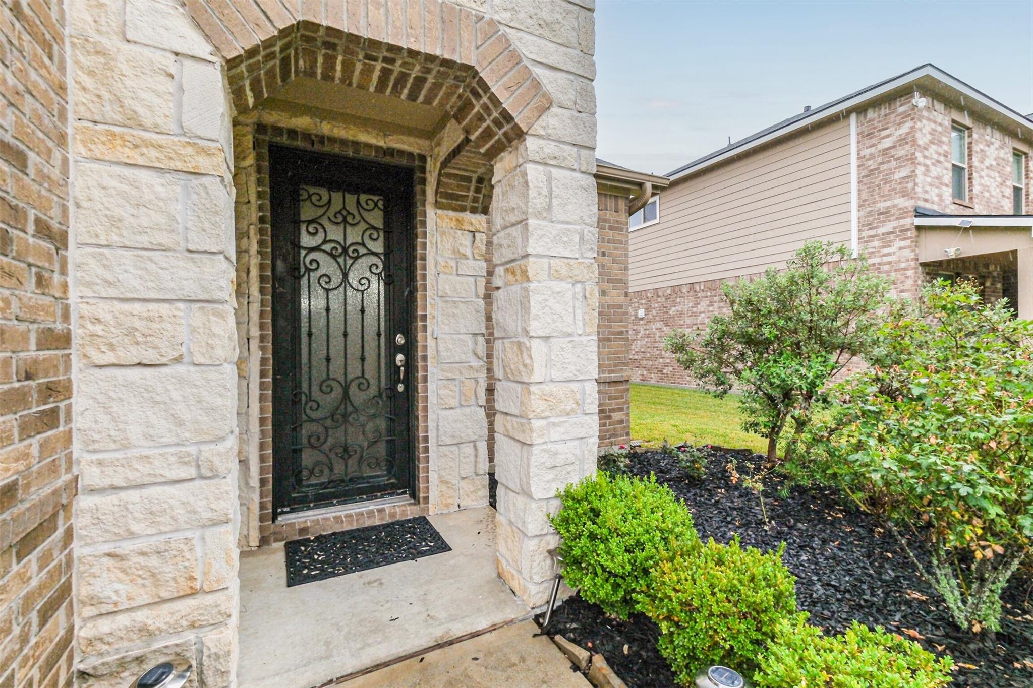 2606 Maverick Park Lane