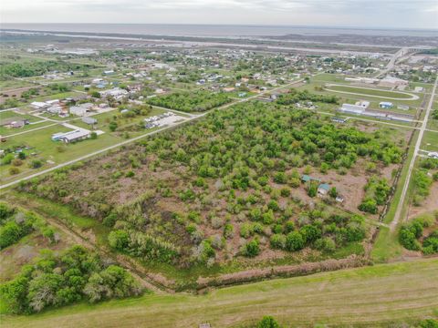 Photo of 0 Cypress Lots 4-6 Tier 1 Nw Fraction Street, Matagorda, TX 77457 (MLS # 85248437)