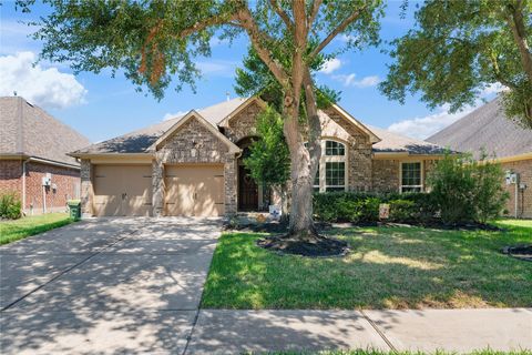 Photo of 2609 Briar Rose Court, Pearland, TX 77584 (MLS # 9472574)