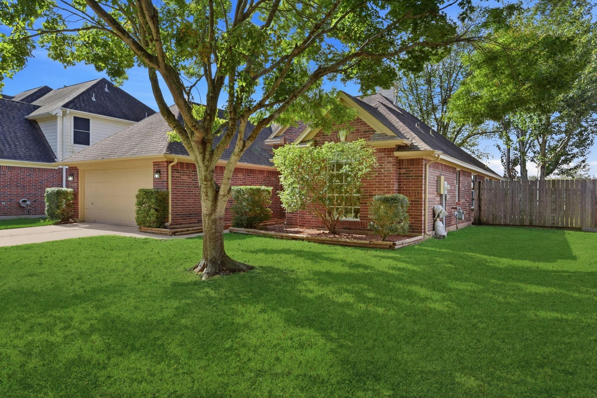 2121 Crimson Lake Lane