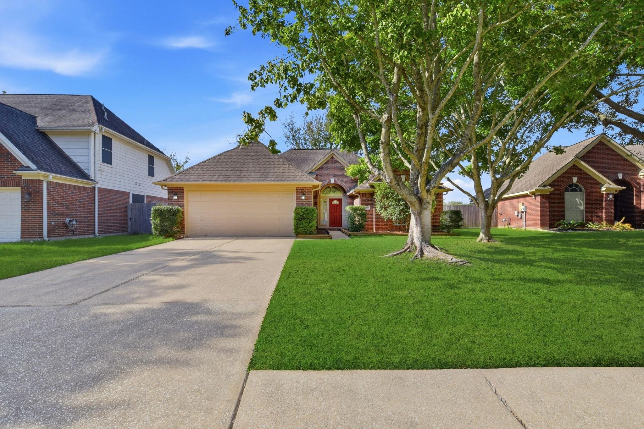 2121 Crimson Lake Lane