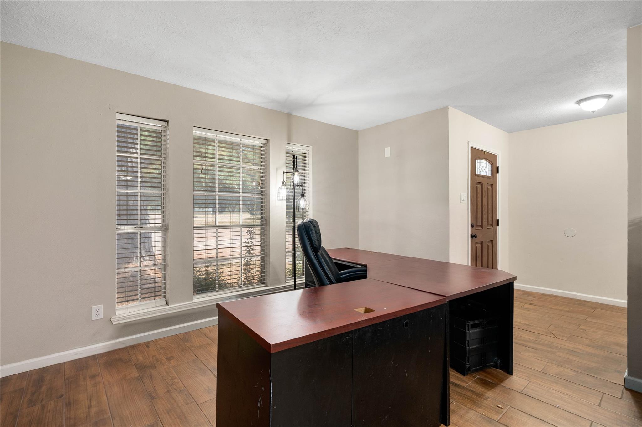 6923 Lonesome Woods Trail