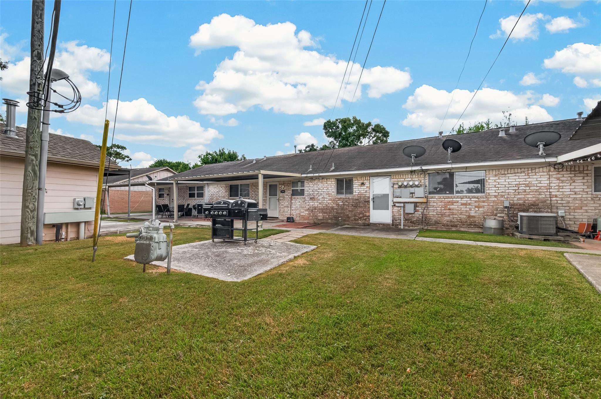 2302 Buchanan Drive