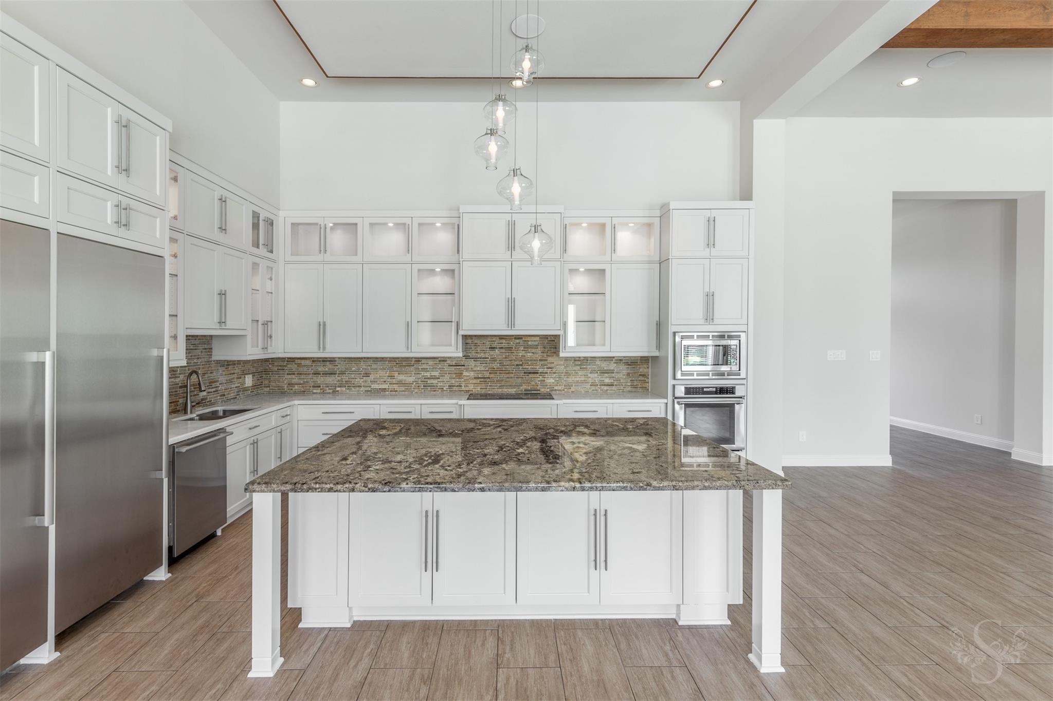 28103 Lockridge Court