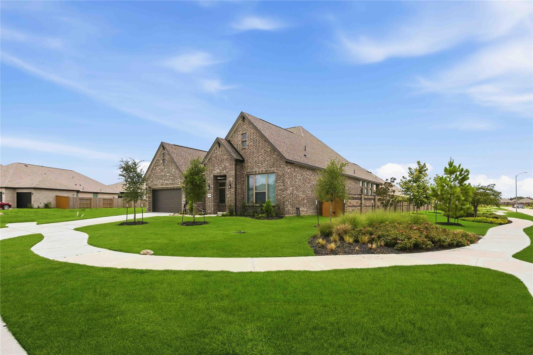 2806 Ametrine Drive