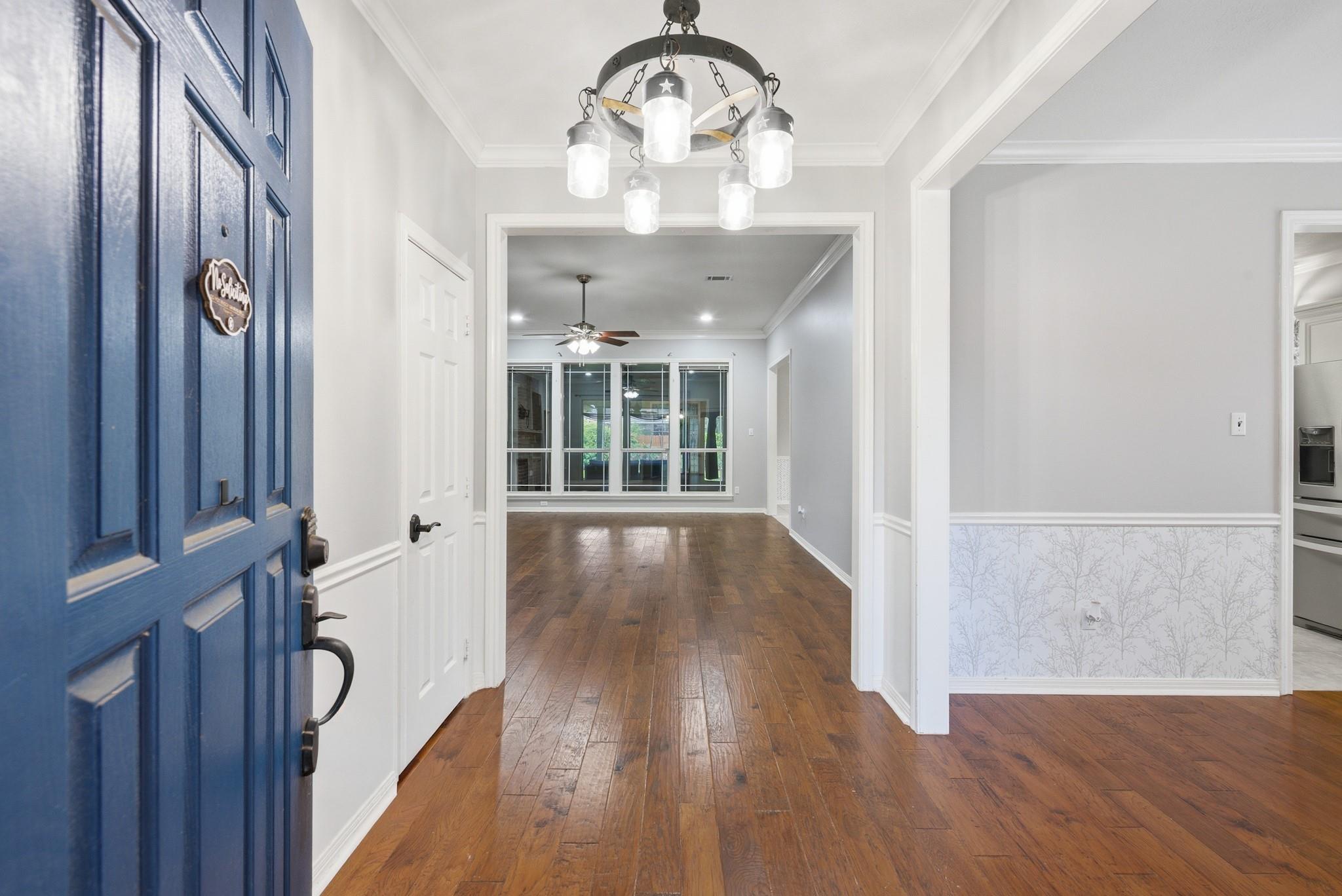814 Royal Adelade Drive