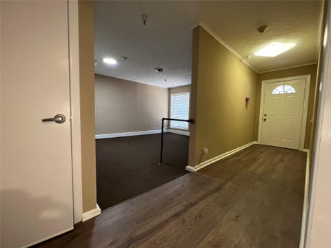 91906376