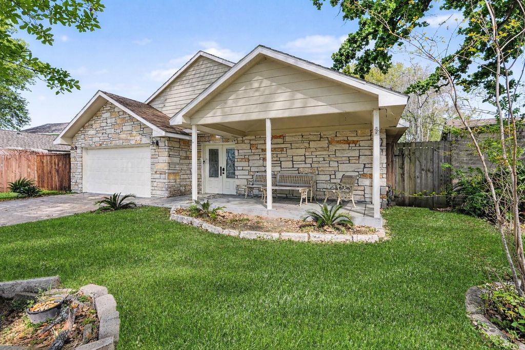 Photo of 11643 Breezy Knoll Drive, Houston, TX 77064 (MLS # 69515311)