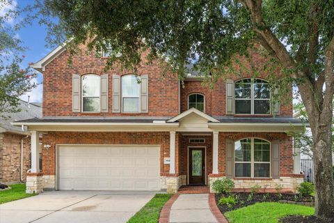 Photo of 18411 S Raven Shore Drive, Cypress, TX 77433 (MLS # 80718532)