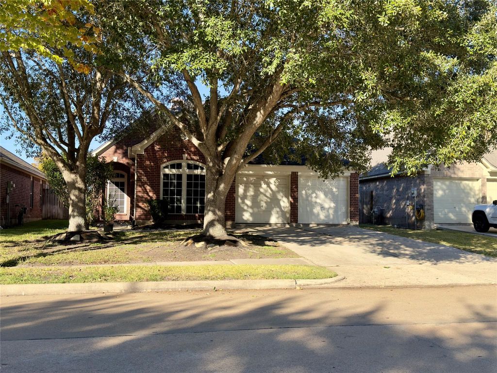 Photo of 1506 Rogers Lake Lane, Richmond, TX 77407 (MLS # 8275455)