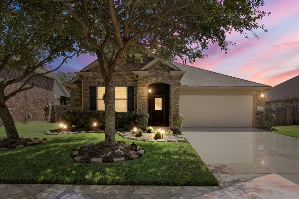 Photo of 24422 Myrtle Creek Falls, Tomball, TX 77375 (MLS # 63072646)