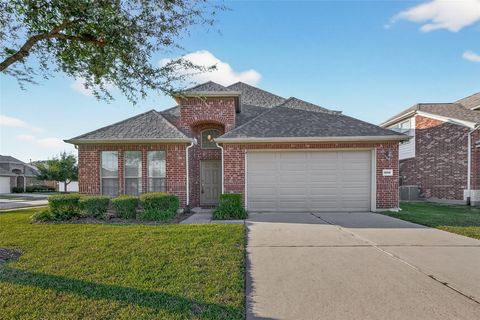 Photo of 25354 Holton Ridge Drive, Katy, TX 77494 (MLS # 95946573)
