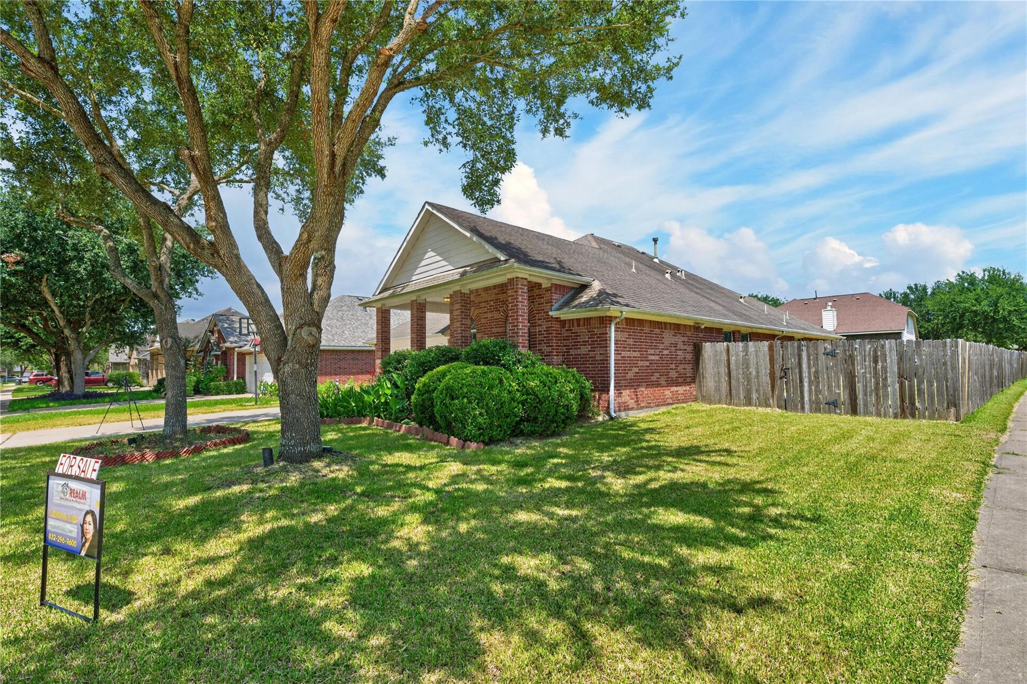 10101 Hidden Falls Drive