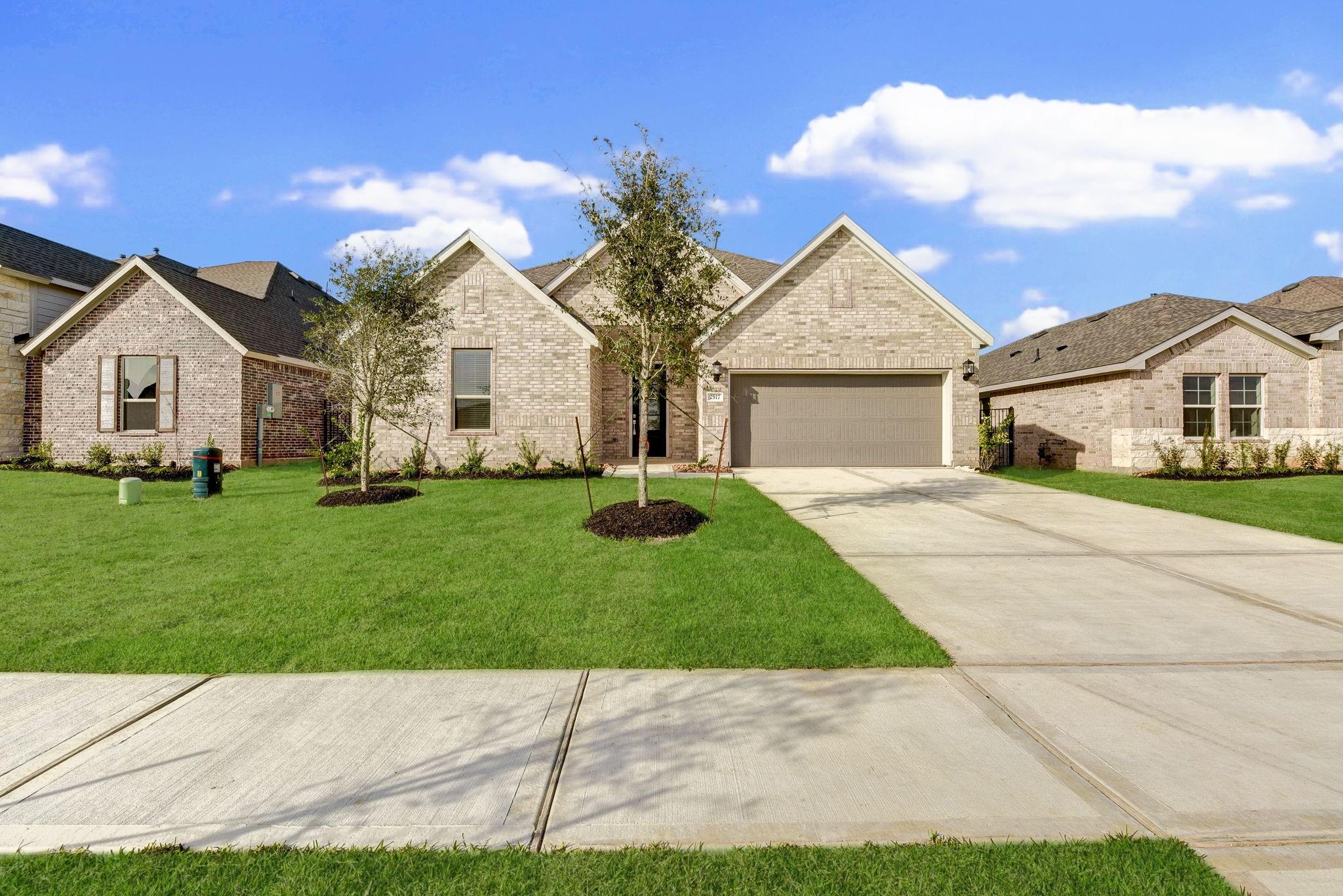 2517 Seneca Lake