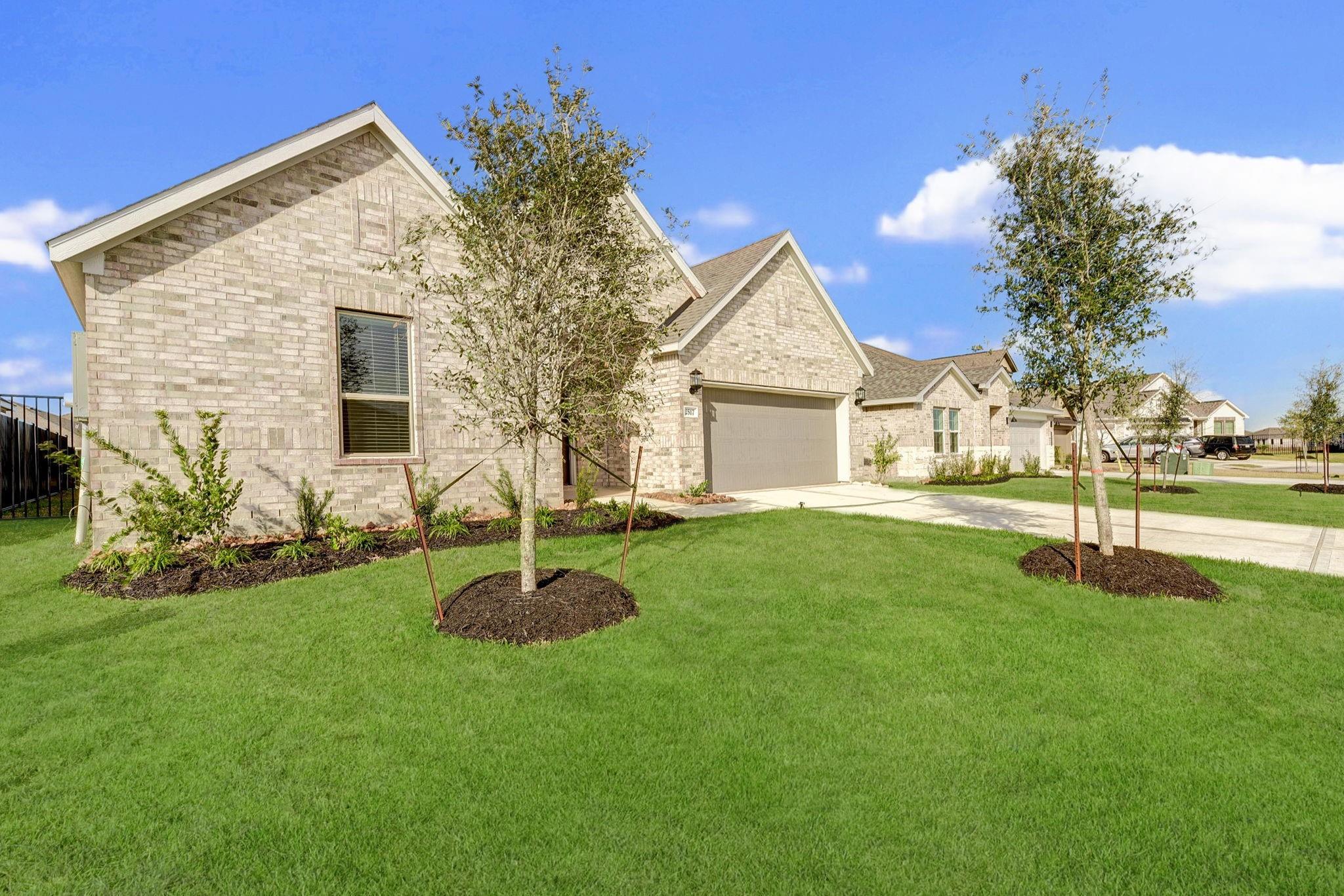 2517 Seneca Lake