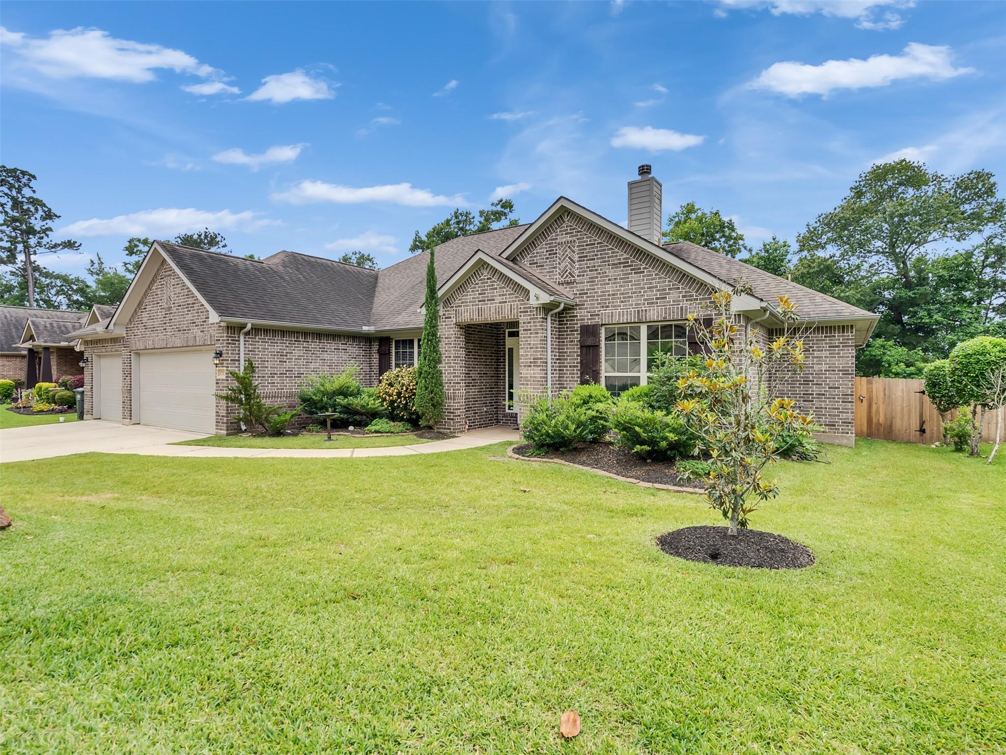1713 Summergate Drive