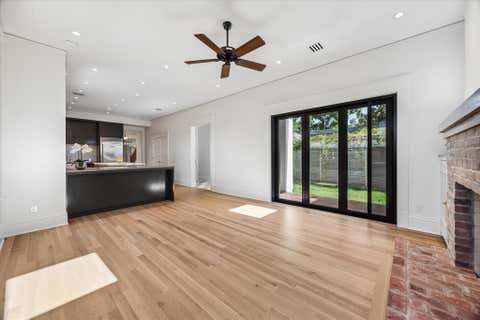 Tiny photo for 1203 Heights Boulevard, Houston, TX 77008 (MLS # 32424755)