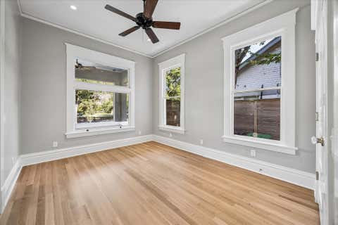 Tiny photo for 1203 Heights Boulevard, Houston, TX 77008 (MLS # 32424755)