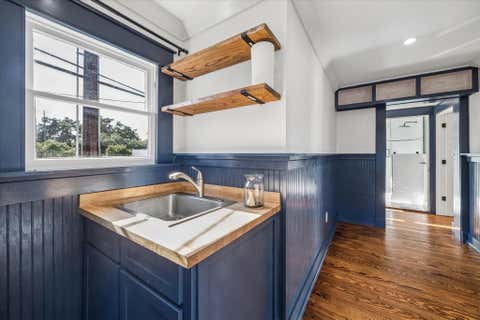 Tiny photo for 1203 Heights Boulevard, Houston, TX 77008 (MLS # 32424755)