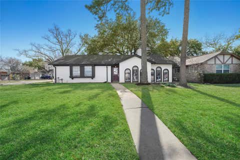 Photo of 9703 Philmont Drive, Houston, TX 77080 (MLS # 29019746)