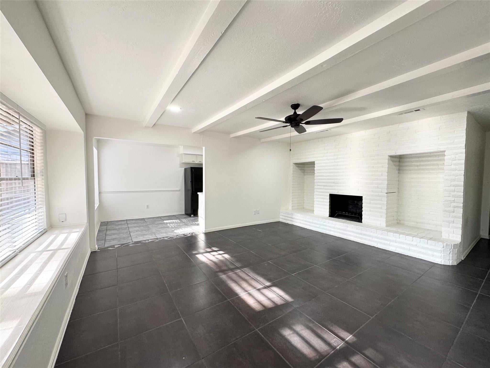 23123 Lestergate Drive