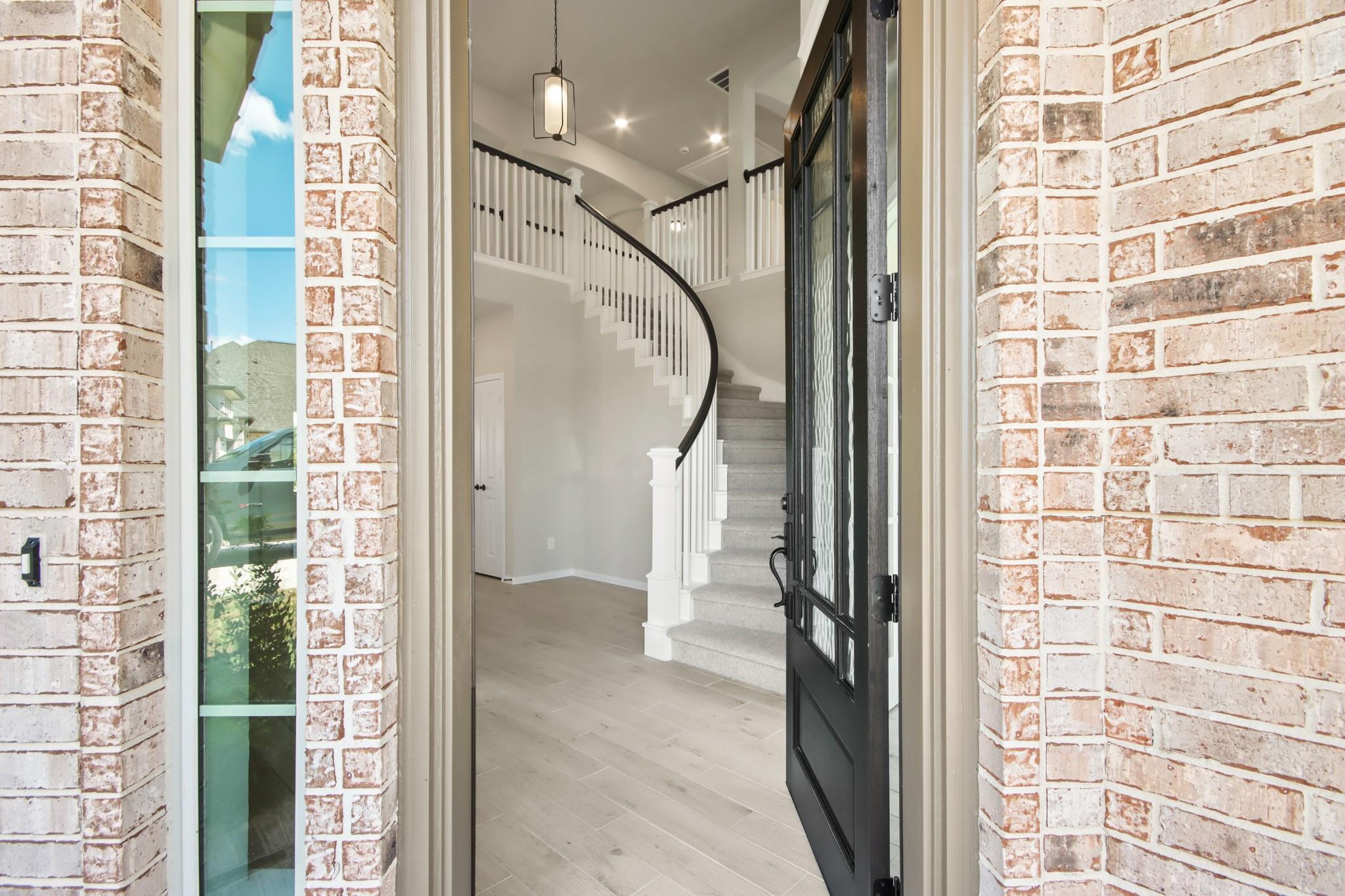 233 Peninsula Point Drive
