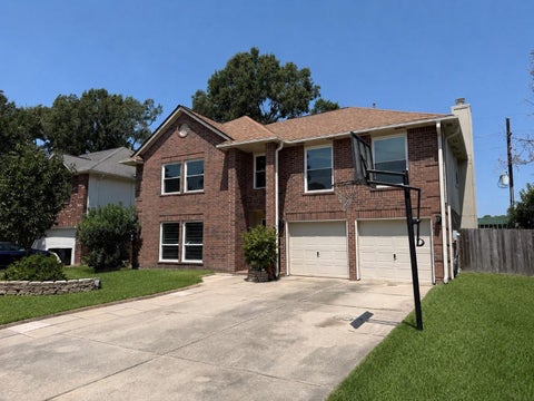 Photo of 6931 Echo Pines Drive, Humble, TX 77346 (MLS # 10861877)