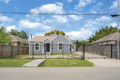 Multifamily For Sale - 7019 Bonham Street<br/> Houston, TX 77020