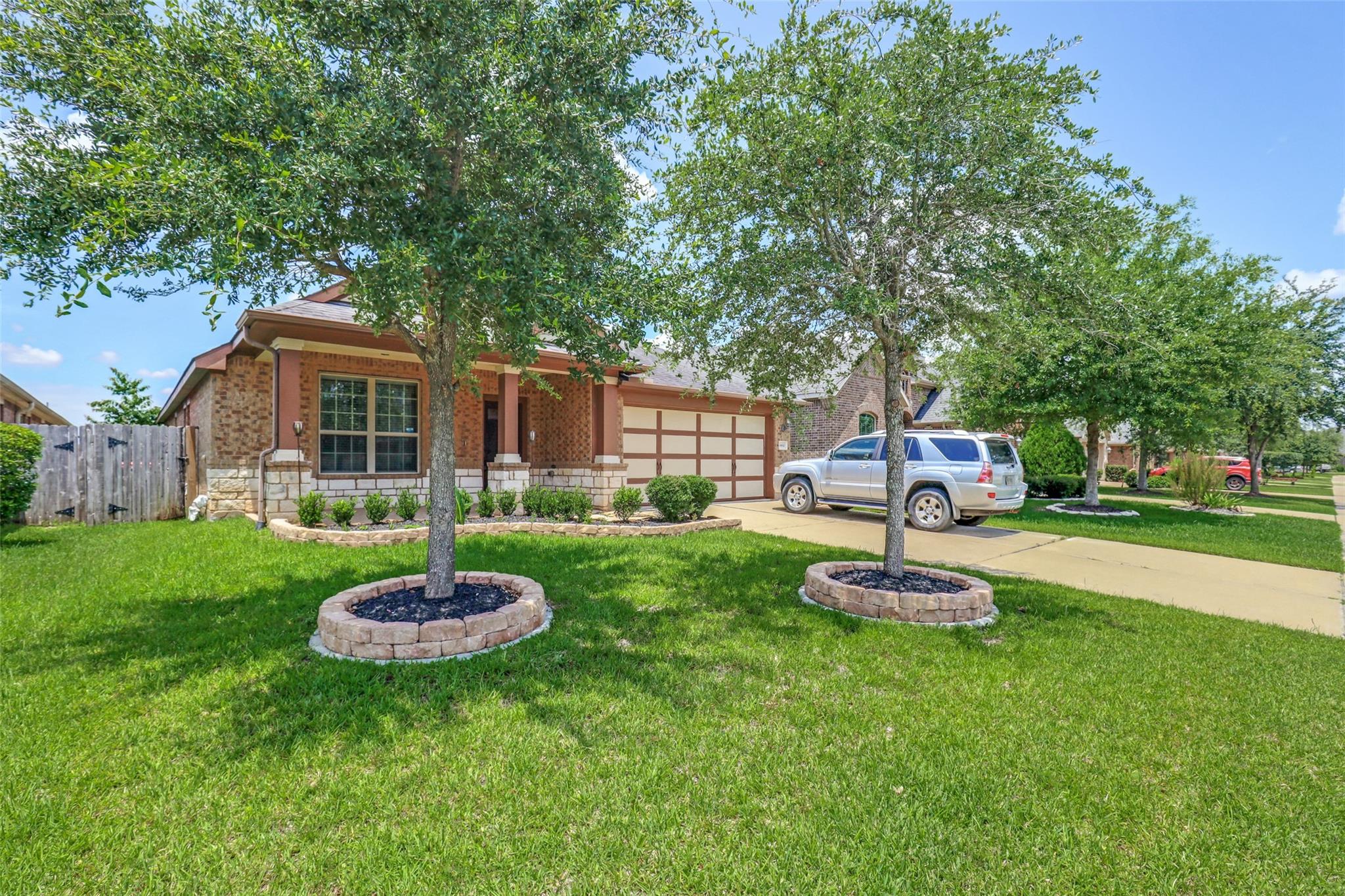 8810 Houston Falls Lane