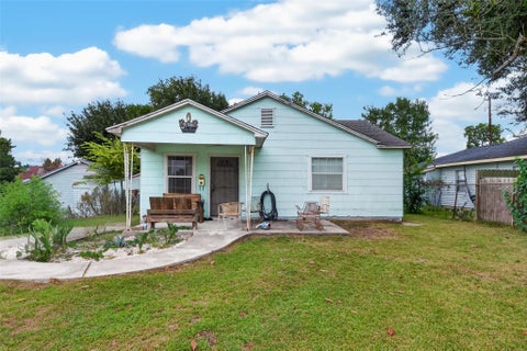 Photo of 2108 9th Street, Galena Park, TX 77547 (MLS # 36687711)