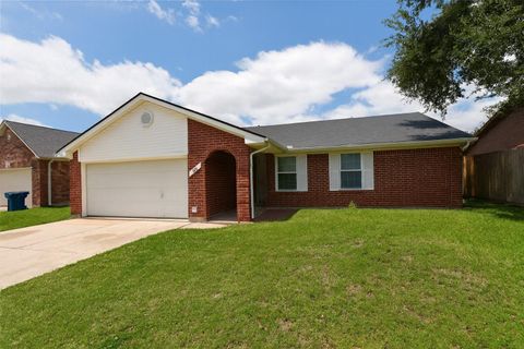 Photo of 919 Moorside Lane, Channelview, TX 77530 (MLS # 36127093)
