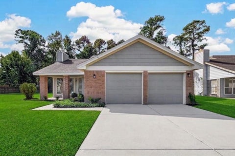 Photo of 12518 Versailles Drive, Houston, TX 77015 (MLS # 10330996)