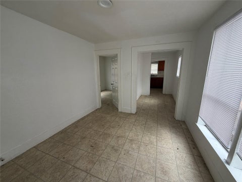 Photo of 7929 Dayton Street, Houston, TX 77012 (MLS # 54951779)
