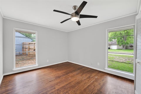 Tiny photo for 4106 Woodshire Street, Houston, TX 77025 (MLS # 6045845)