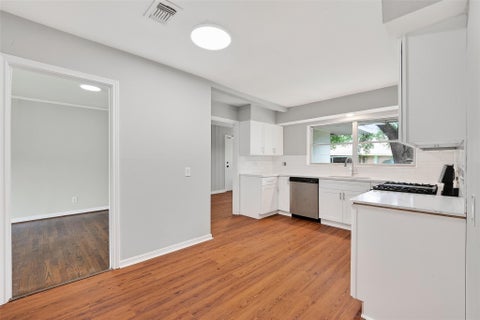 Tiny photo for 4106 Woodshire Street, Houston, TX 77025 (MLS # 6045845)