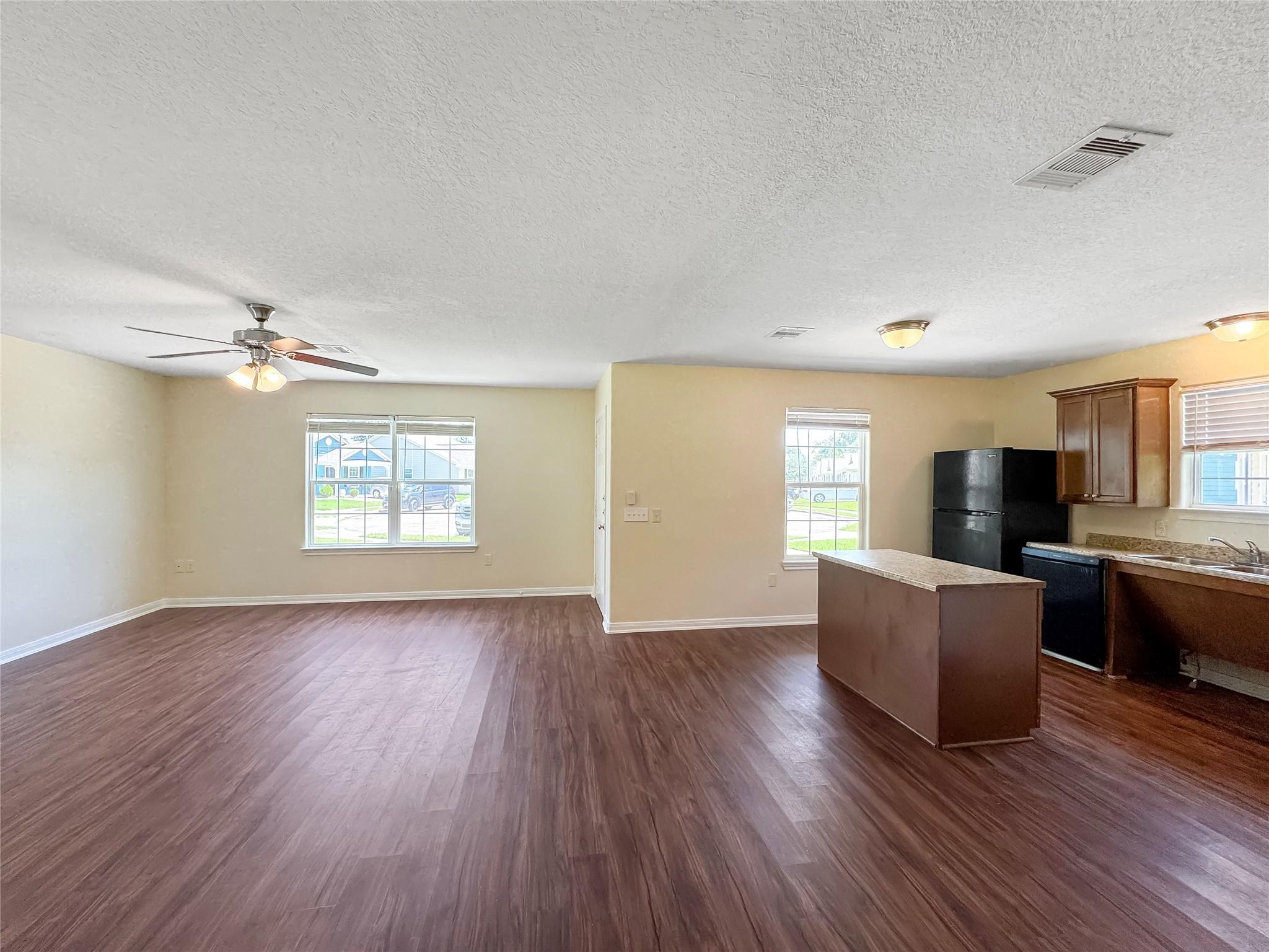 7521 Blue Jay Drive